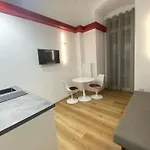Lmv דירה